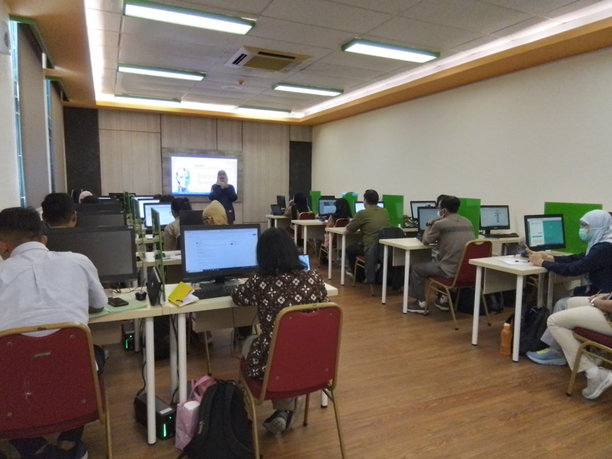 SiBaper 60 : Pemanfaatan AI dalam Penulisan Karya Ilmiah, 14 Jan 2026