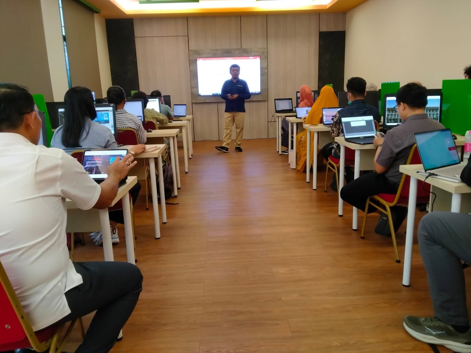 SiBaPer 77 : Membuat Template Karya Akhir dengan Ms. Word, 8 Juli 2026