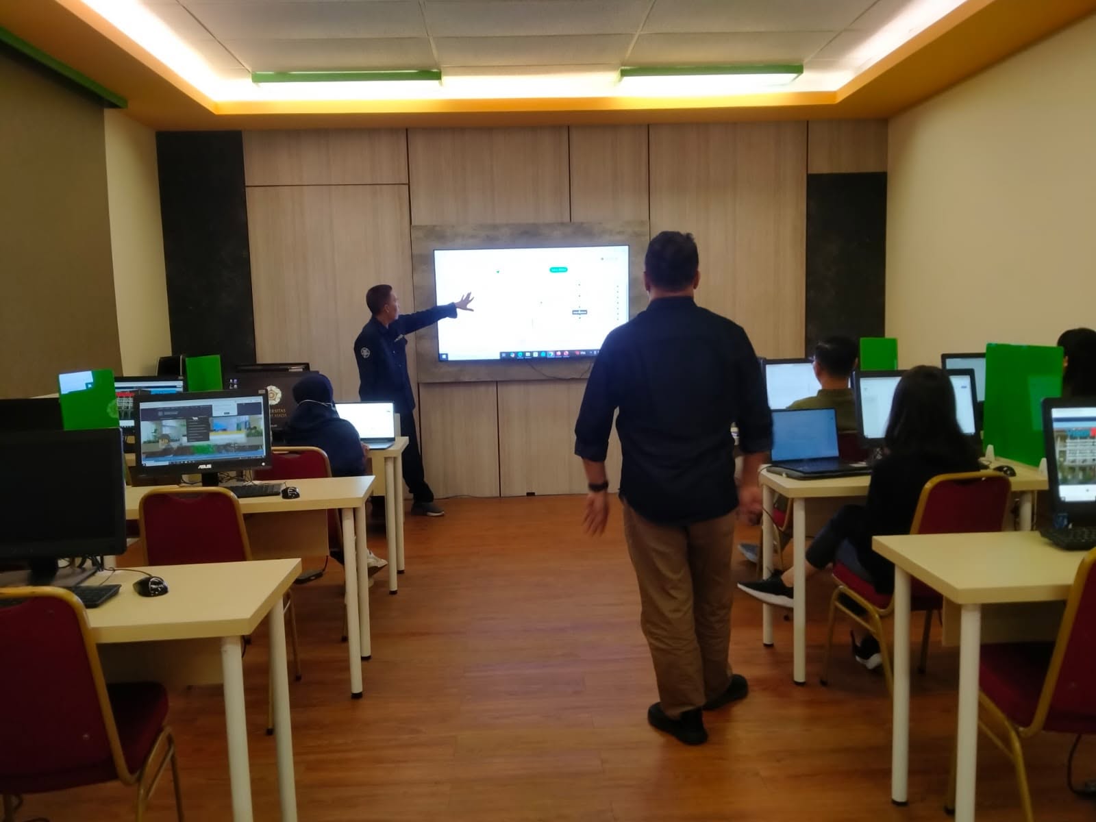 SiBaPer 84 : Scientific Writing dengan AI, 26 Agustus 2026