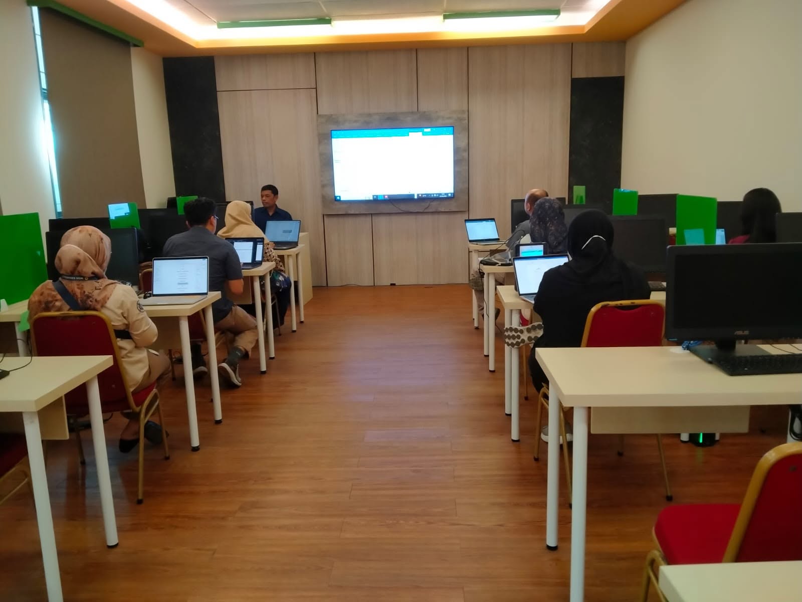 SiBaPer 82 : Membuat Template Karya Akhir dengan Ms. Word, 12 Agustus 2026